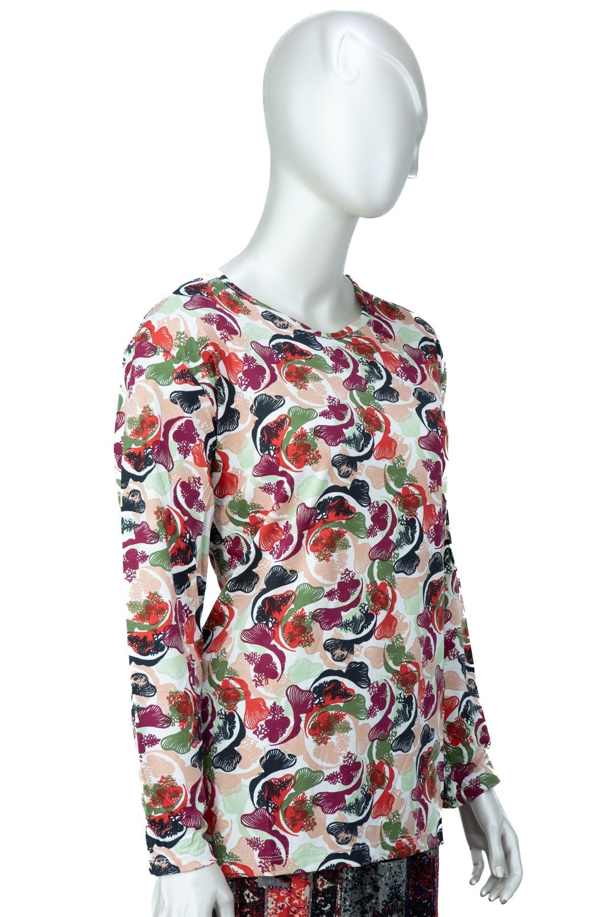 Kadın Anne Bluz Turlu Viskon Penye Kumaş Bahar Bahçesi Desenli Likralı Rahat Kesim Tam Kalıp